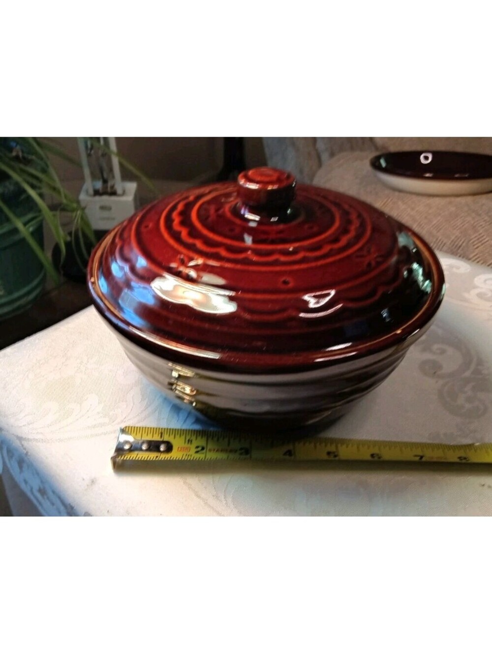 VTG Marcrest Daisy Dot Brown Stoneware Covered Casserole Dish USA 8.5” Bean Pot